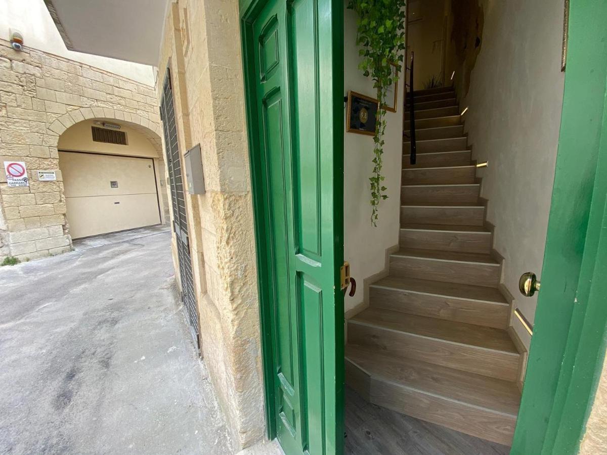 Apartmán Il Giardino Di Sybar Lecce Exteriér fotografie